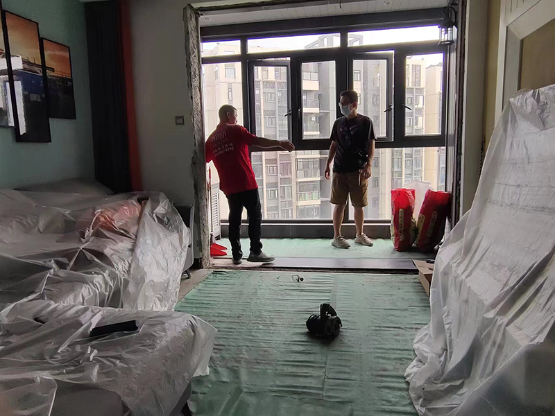 一個舊房翻新改造的簡易新方法，省時省力還省錢！(圖1)