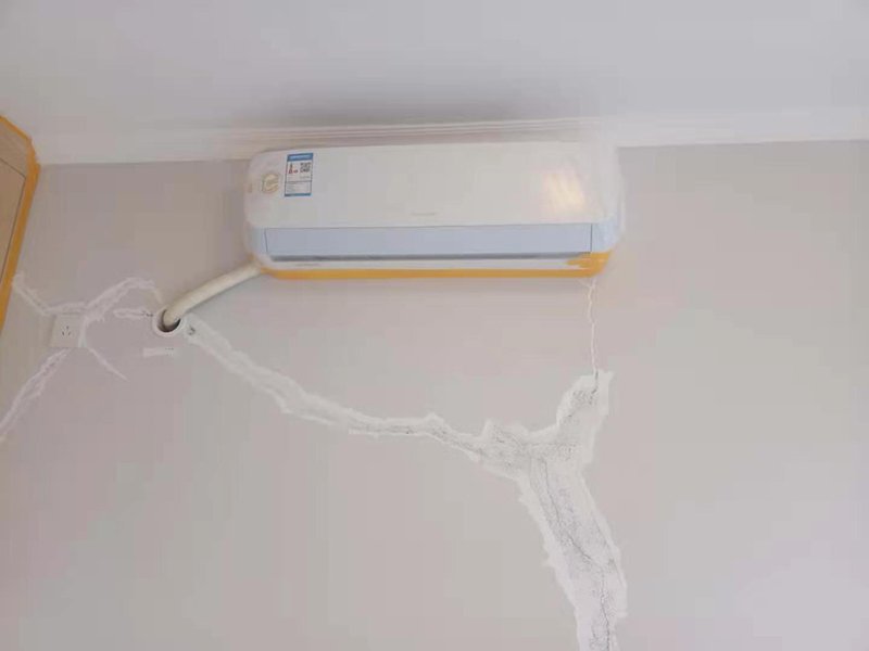 乳膠漆墻面開裂起皮怎么辦？乳膠漆墻面裂縫原因及處理方法(圖3)