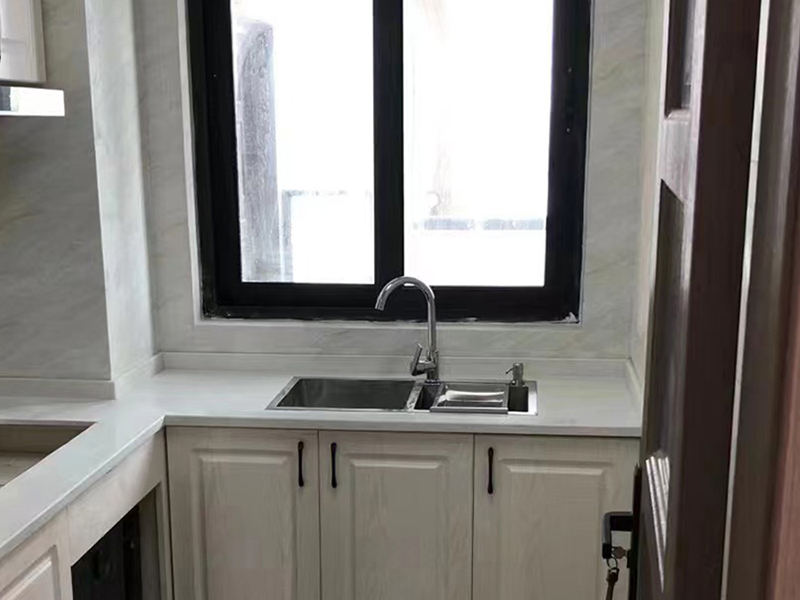 二手房廚房簡單翻新需要多少錢？現(xiàn)代簡約風格是真的省錢！(圖4)