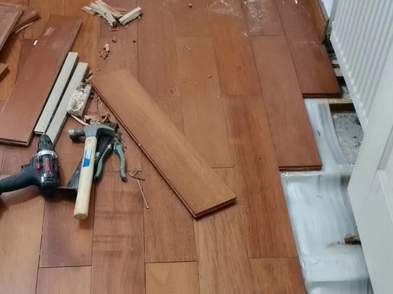 木地板翻新安裝多少錢？實木地板翻新服務(wù)注意事項(圖3)