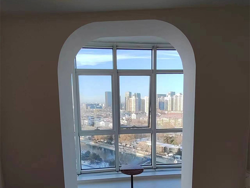 陽臺墻面沒貼磚怎么補(bǔ)救(圖1)