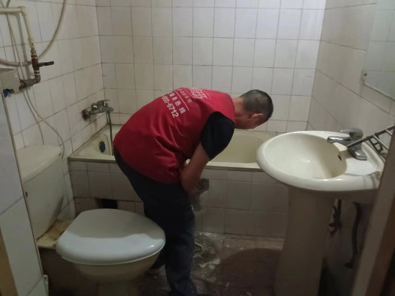 衛(wèi)生間防水補漏一般怎么收費